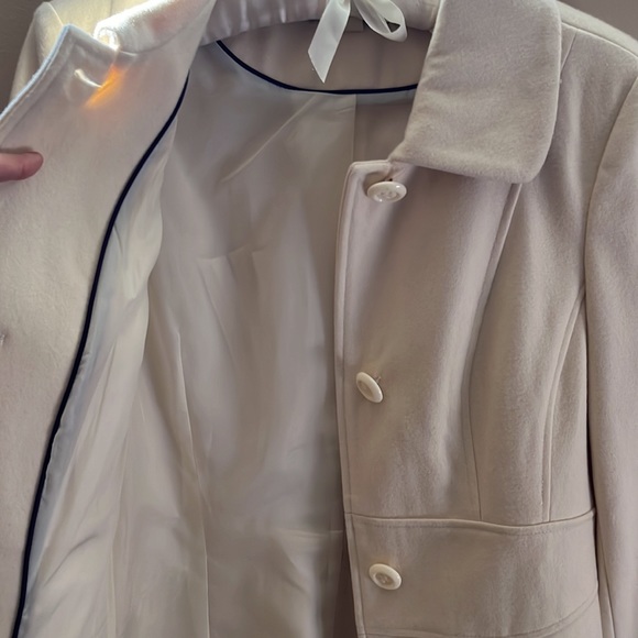NWOT Women’s Ivory Peacoat (US M) - Picture 8 of 10